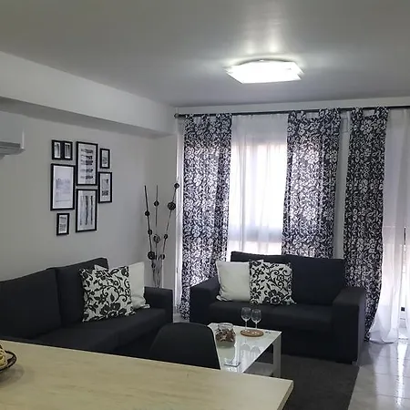 City Zinonos Flats Apartamento *